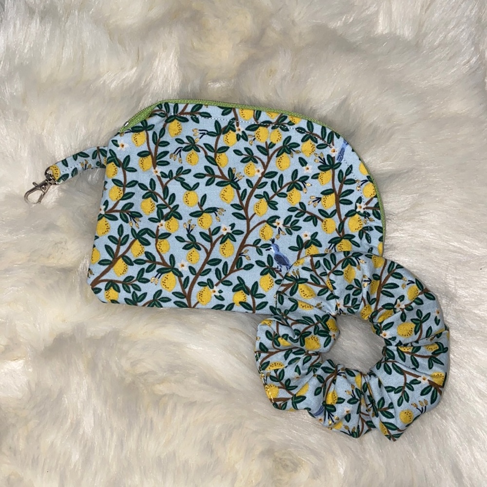 ❤️Handmade Rifle Paper Lemon Company Zipper Bag and Scrunchie